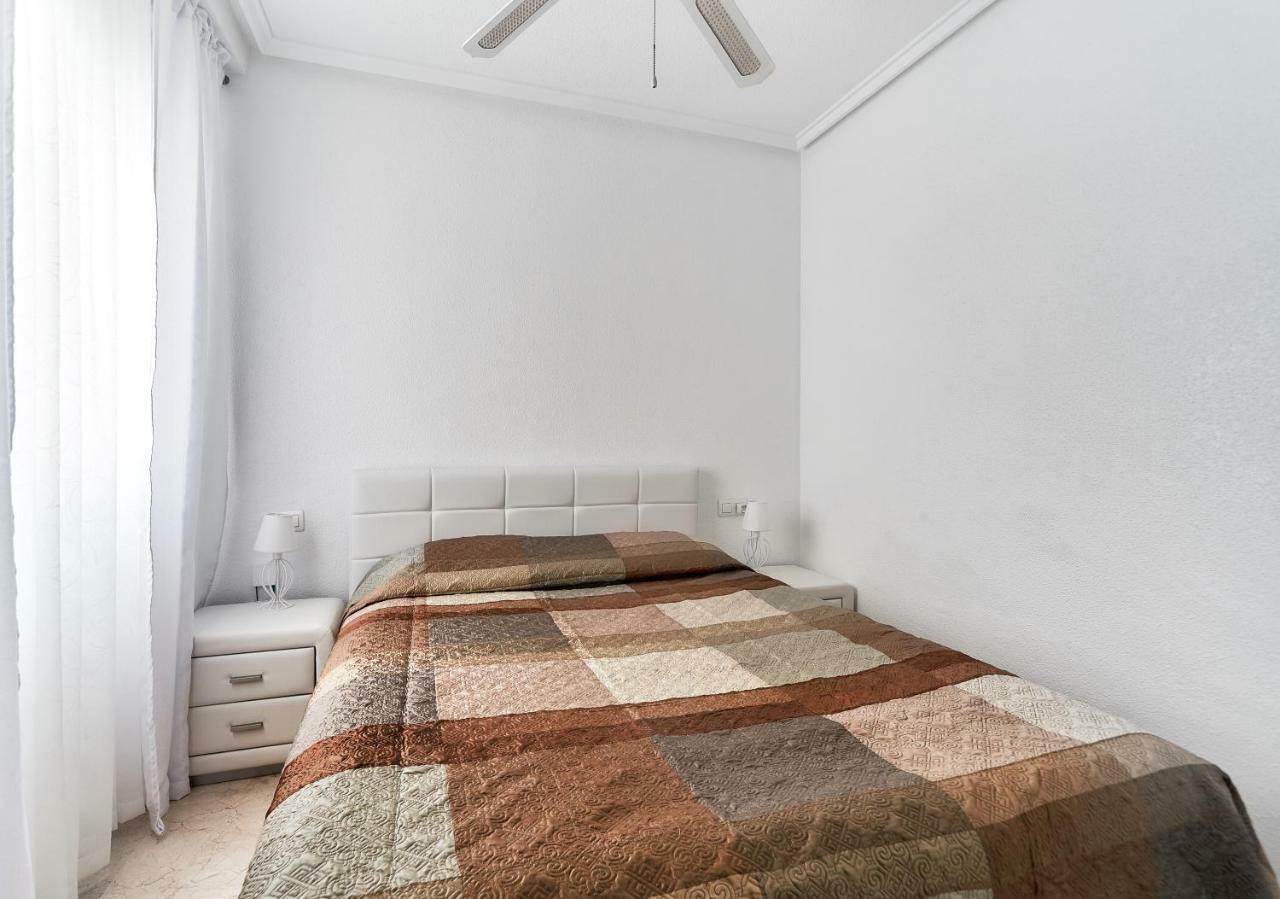Lenas Apartments Radio Murcia Torrevieja Eksteriør billede